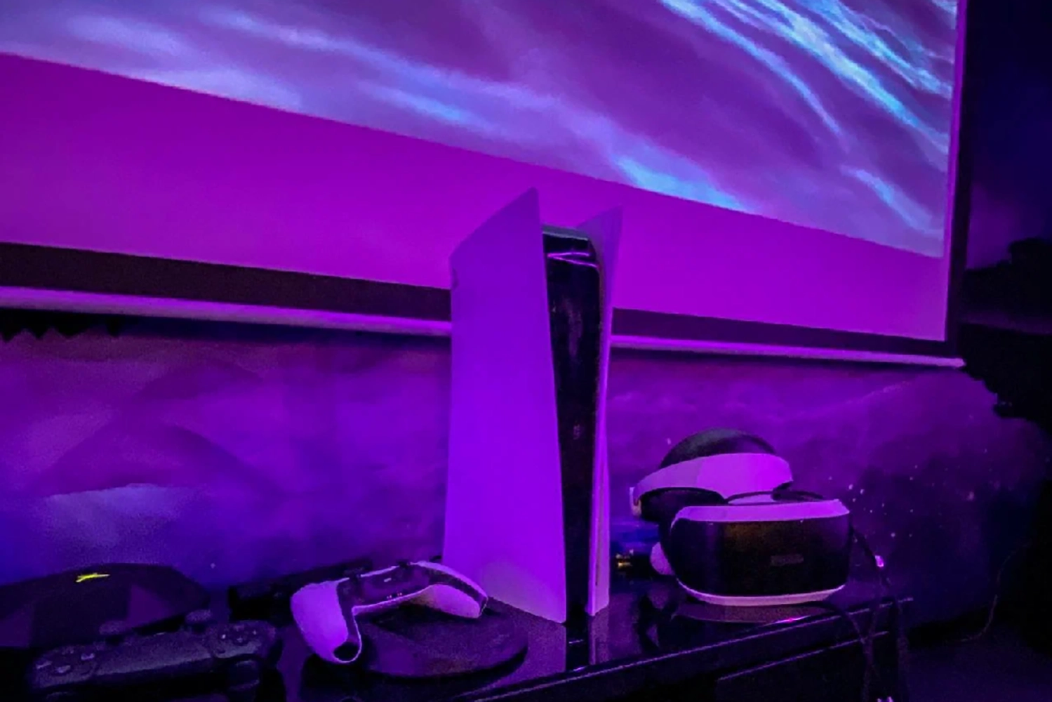 PlayStation 5, настолки, любимые фильмы